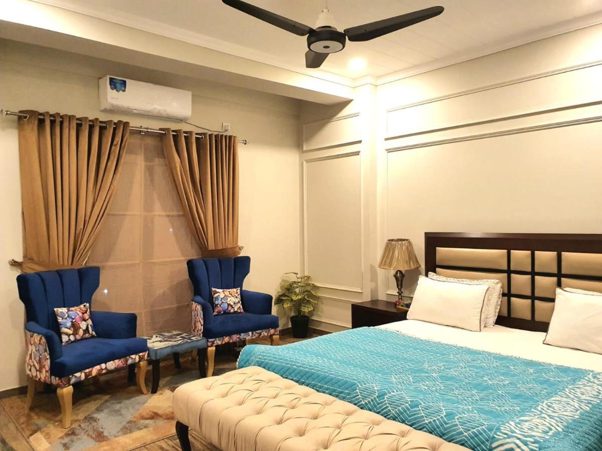 The Millenial Apartments & Suites Bahria Town Равалпинди Екстериор снимка