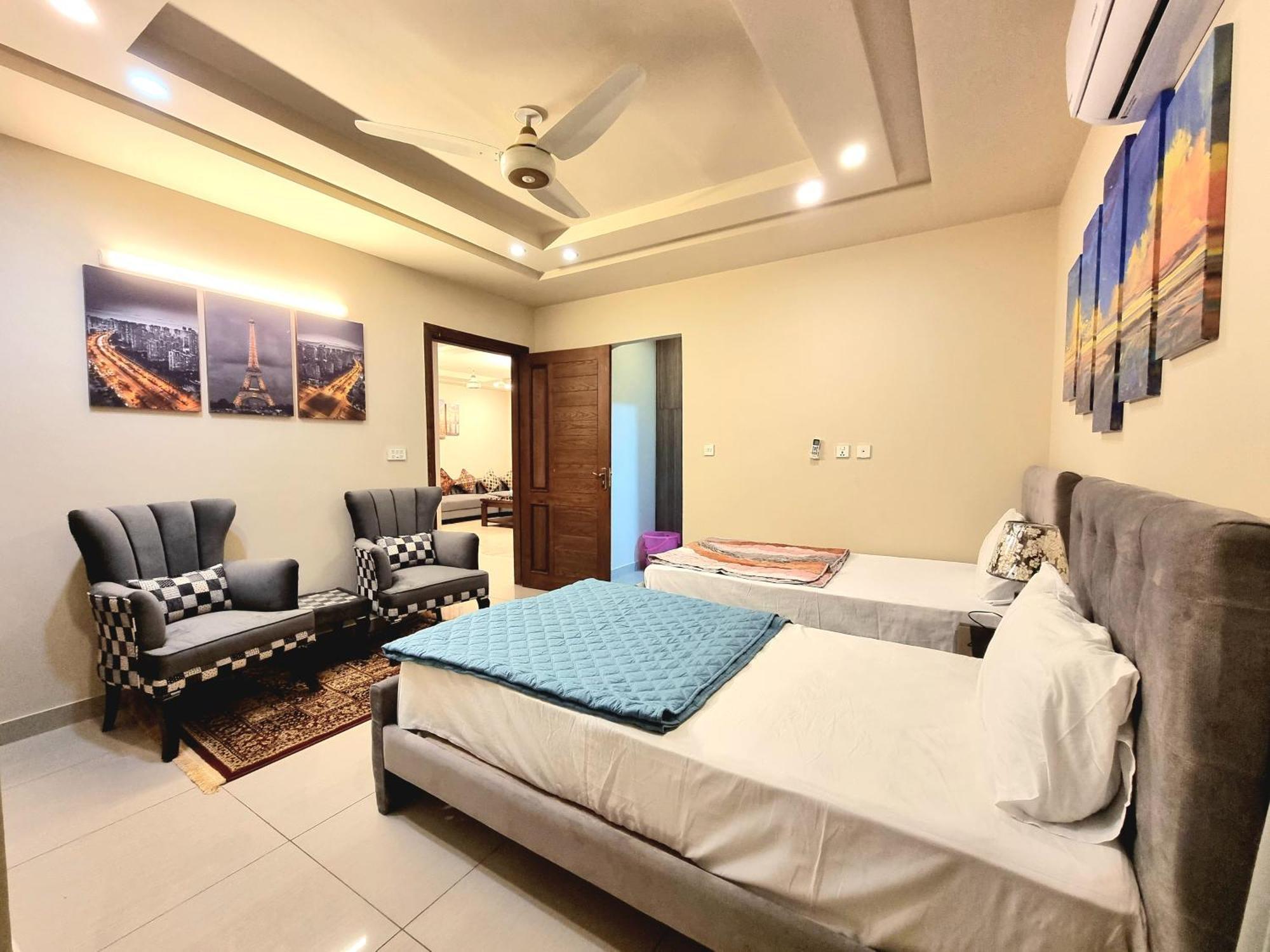 The Millenial Apartments & Suites Bahria Town Равалпинди Екстериор снимка