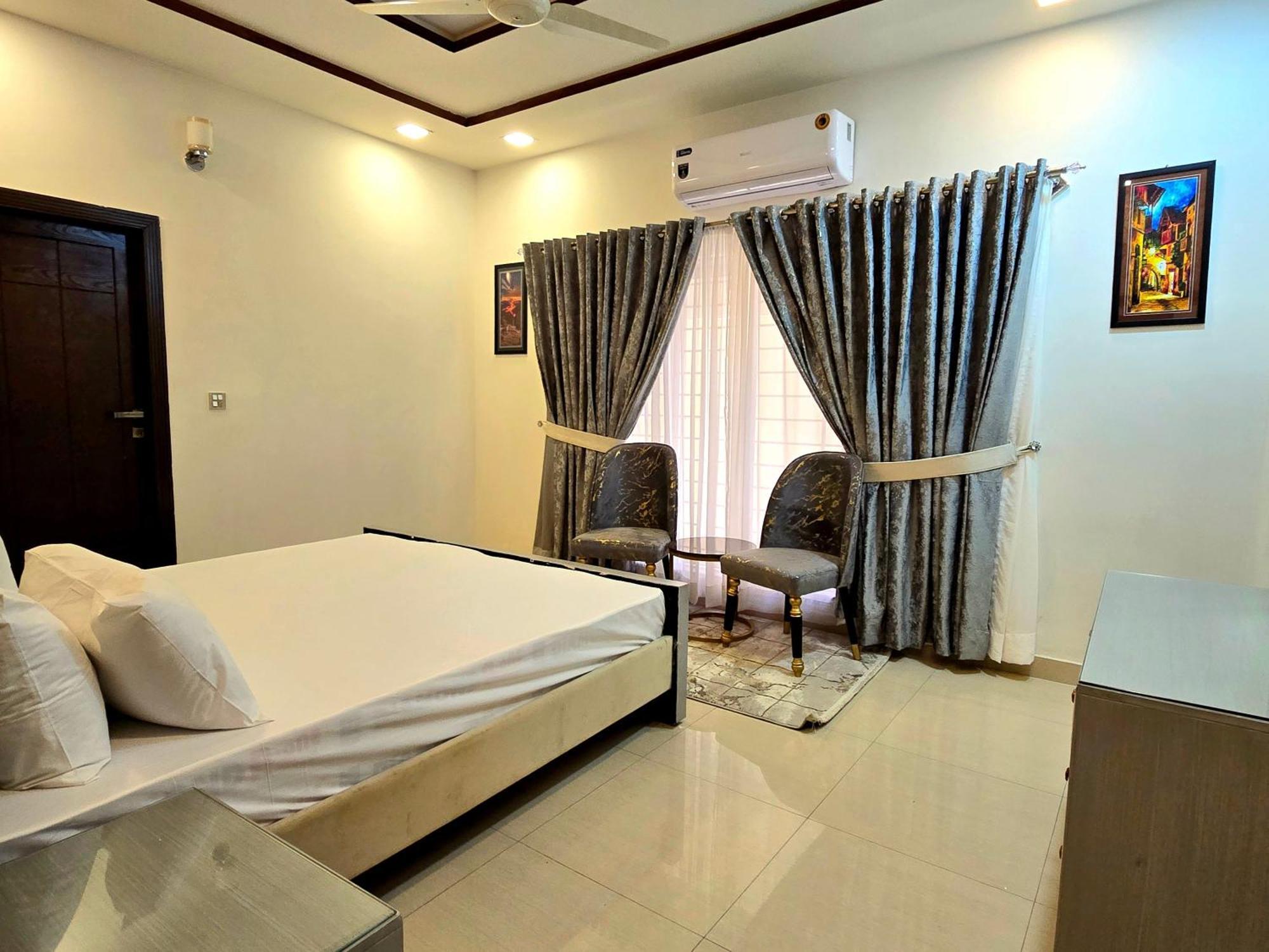The Millenial Apartments & Suites Bahria Town Равалпинди Екстериор снимка